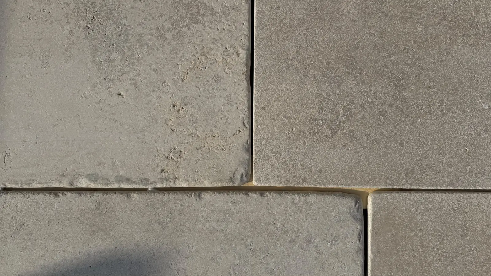 dallage pierre atlas beige (prix au m²)