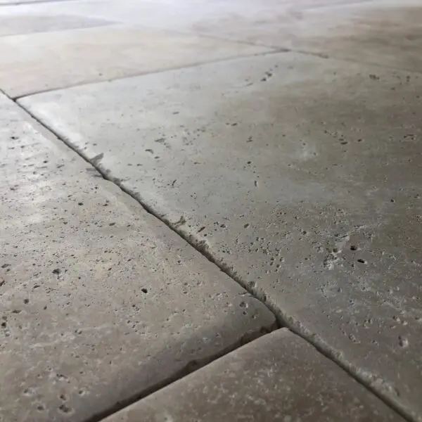 travertin bombé opus romain (prix au m²)