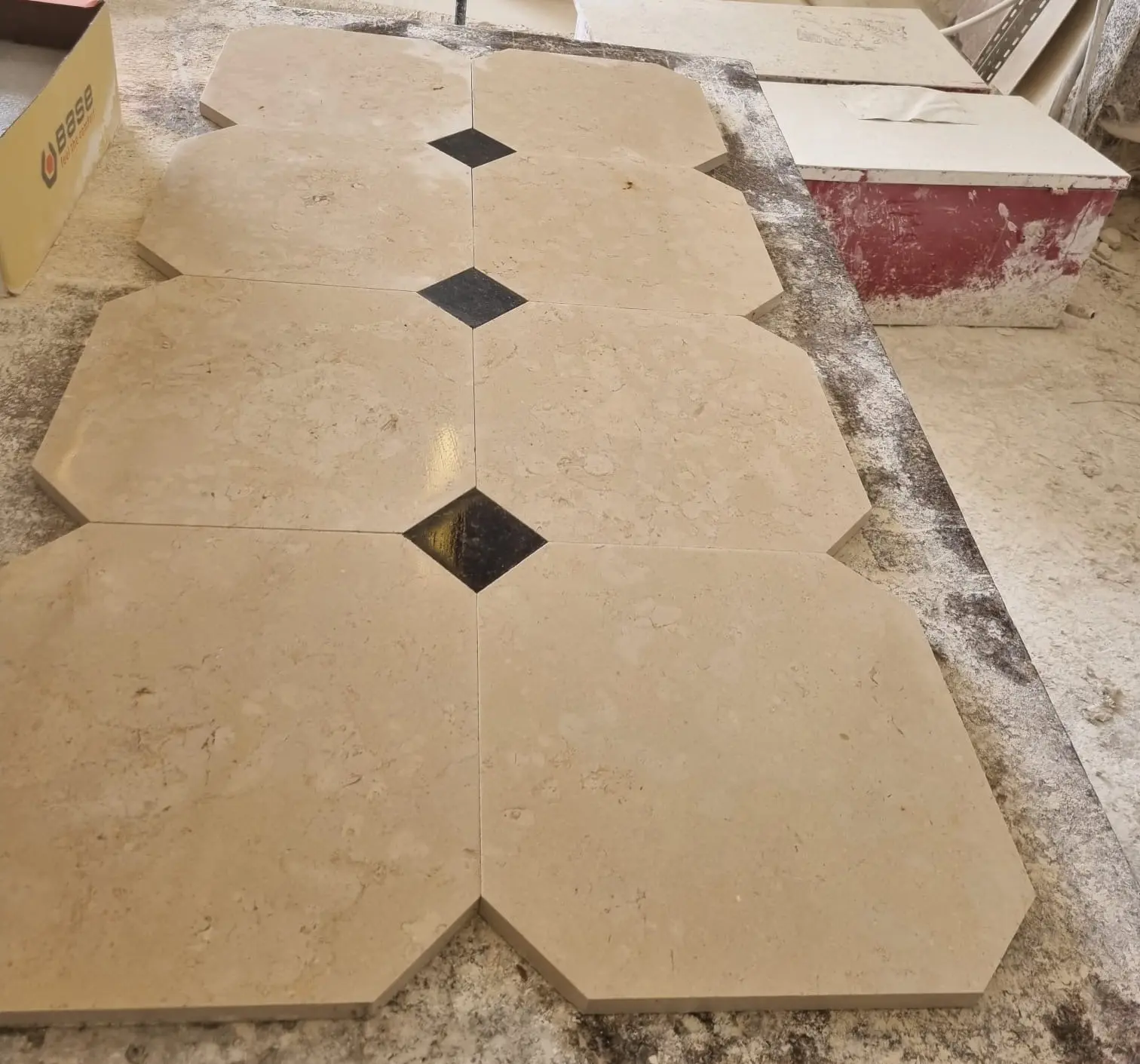 dallage pierre mareuil b5 à cabochon (prix au m²)