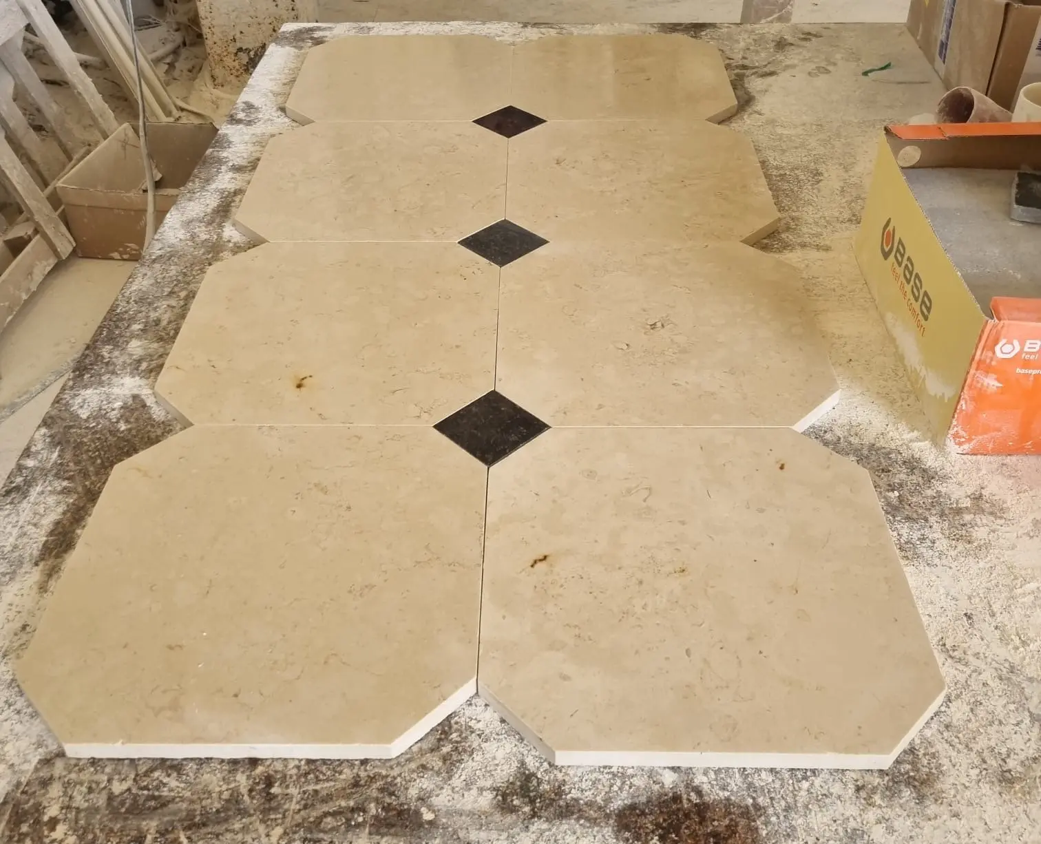 dallage pierre mareuil b5 à cabochon (prix au m²)