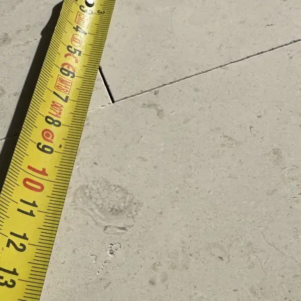 Dallage sainte croix de Mareuil B5 – pierre naturelle de france – sol intérieur – Épaisseur 2 cm – prix au m²