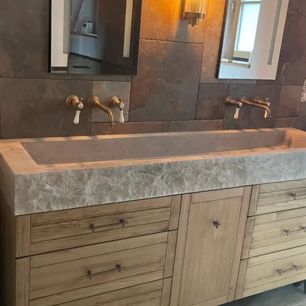 vasque en pierre de travertin beige – Épaisseur 5 cm – avec cannelure – prix à la pièce