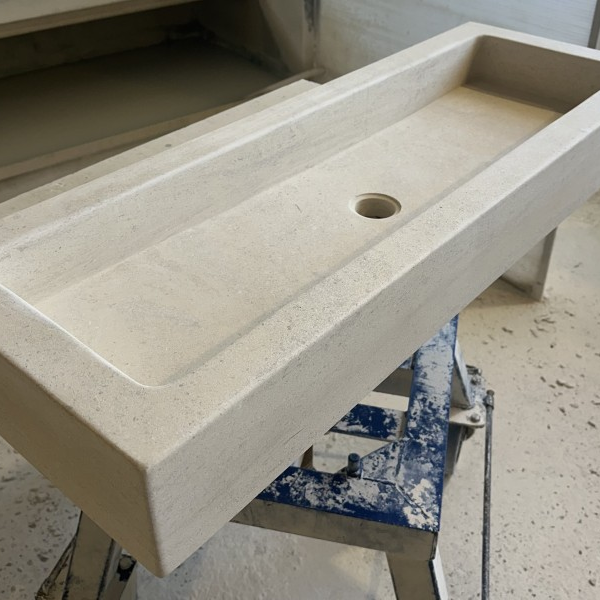 Vasque Bernis 110 x 35 x 12cm lave mains pierre beige claire unie (prix à la pièce)