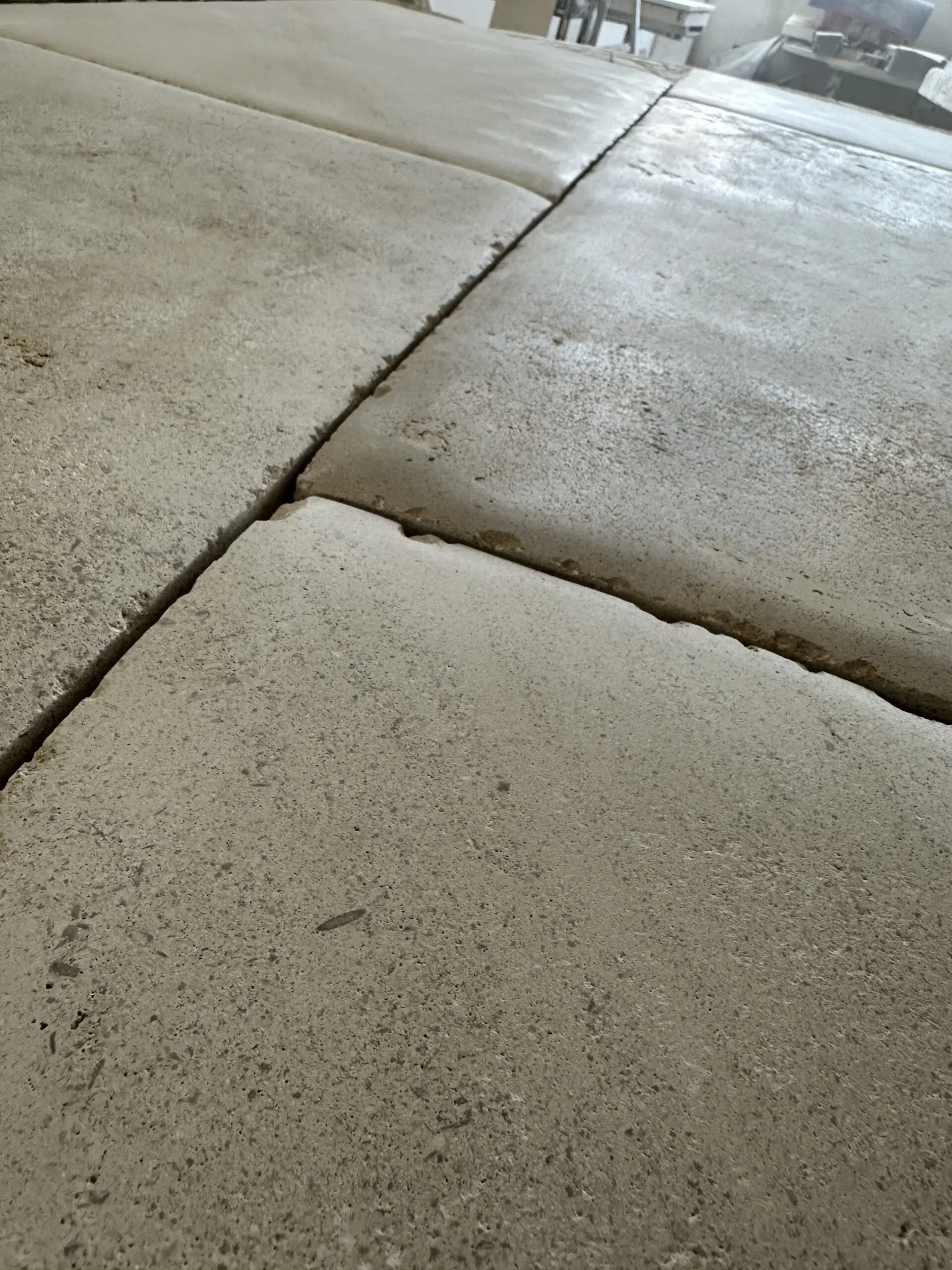 Semond vieilli et patiné a la main