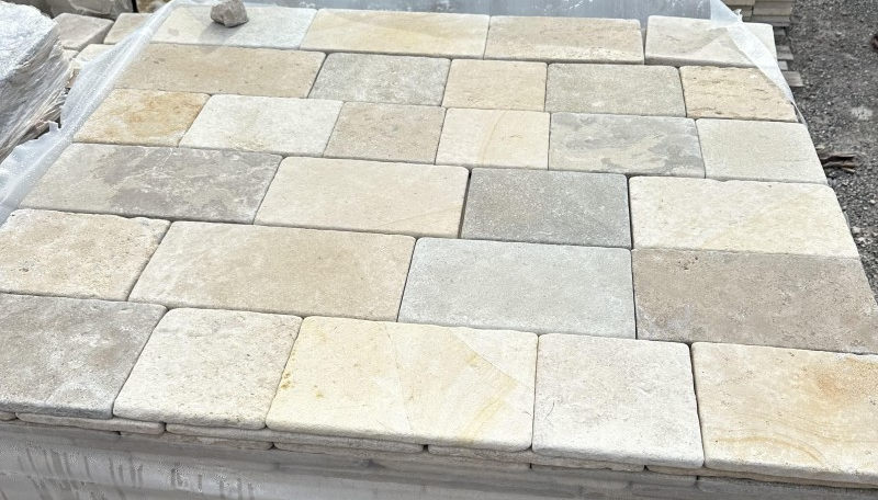 dallage pierre naturelle du périgord grand mélange vieilli – bandes longueurs libres 40 cm – Épaisseur 1,5 cm (prix au m²)