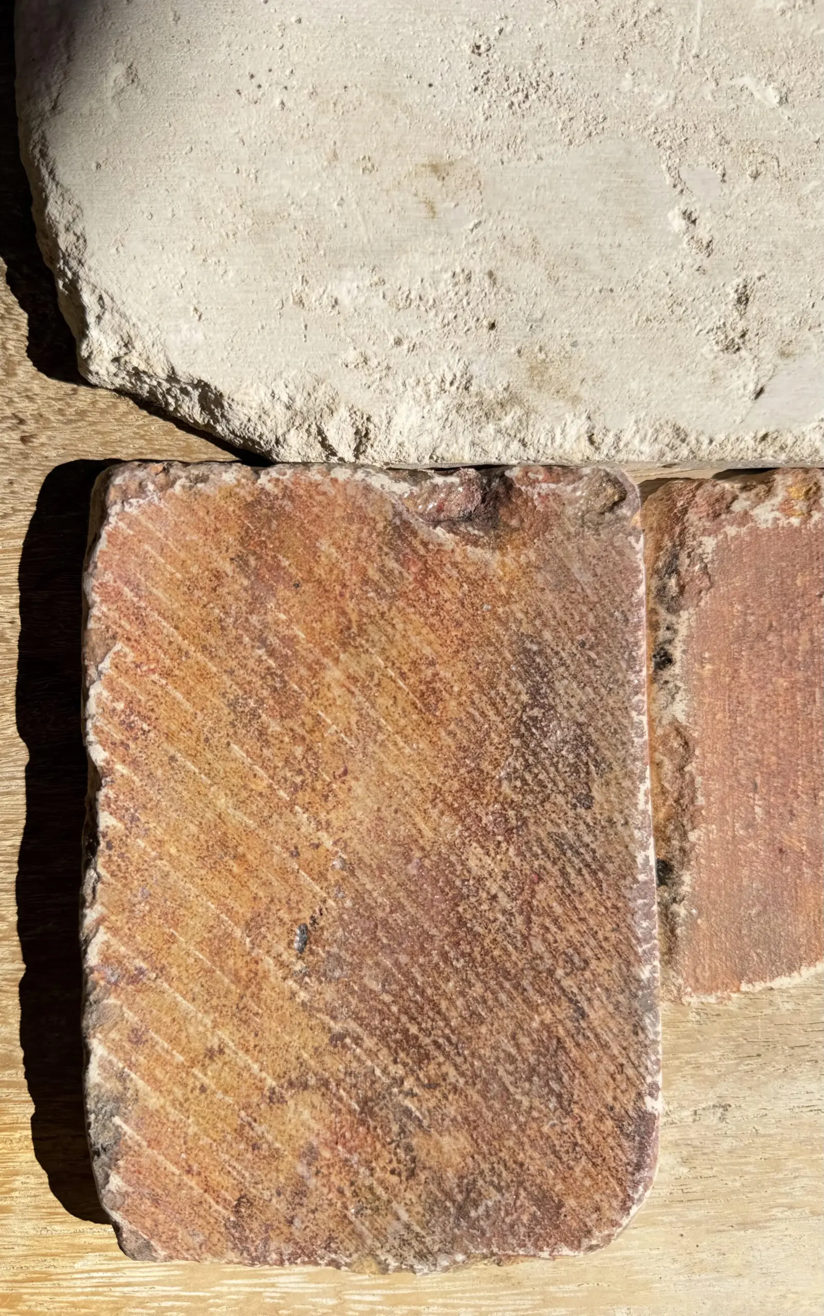 antica brique – pierre naturelle aspect brique ancienne 22 × 5 × 1,5 cm (prix à la pièce)