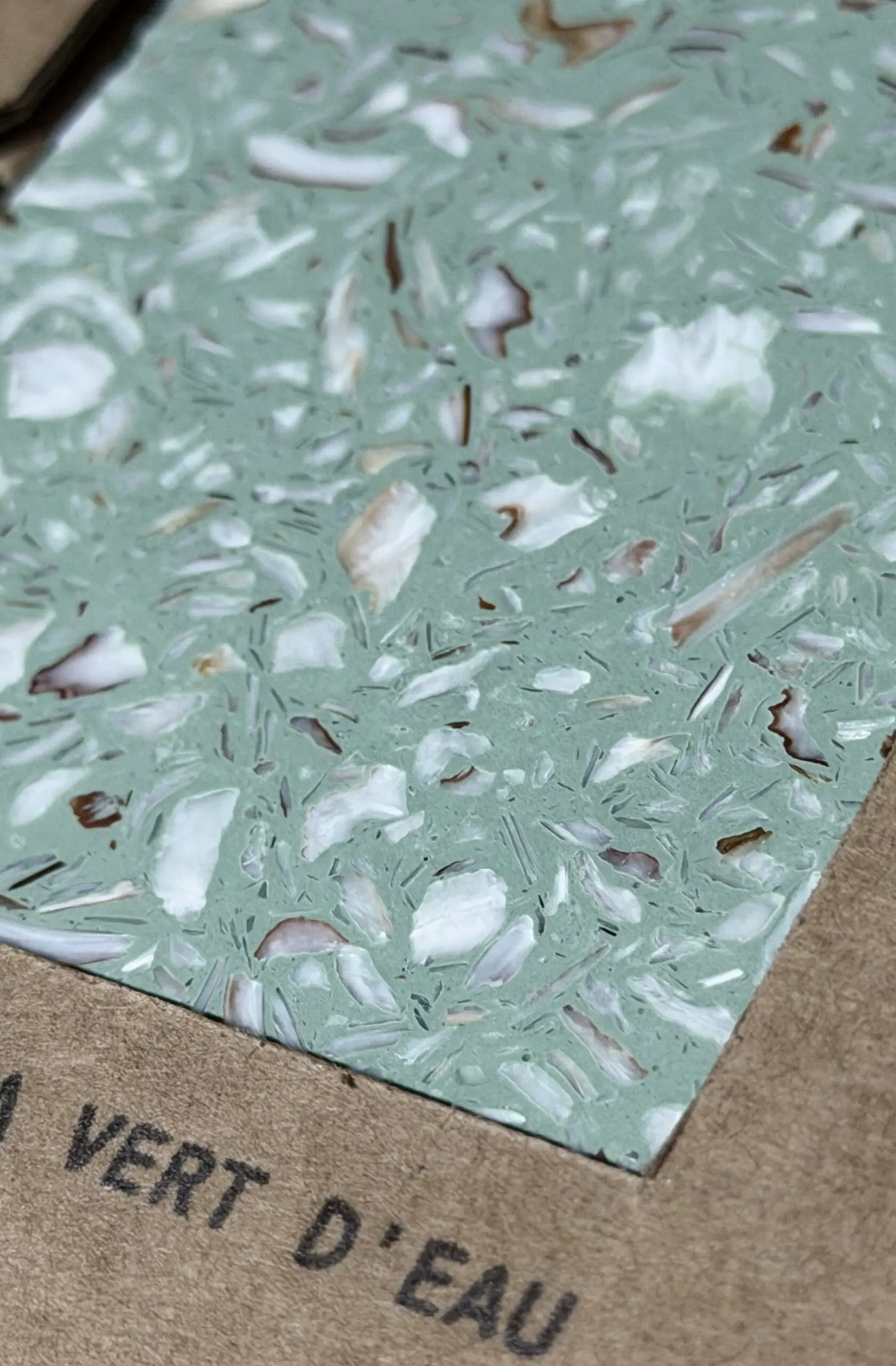 zelipierre – zellige en pierre naturelle colorée, carreau en travertin 10x10x1 cm (prix à la pièce) (copie)