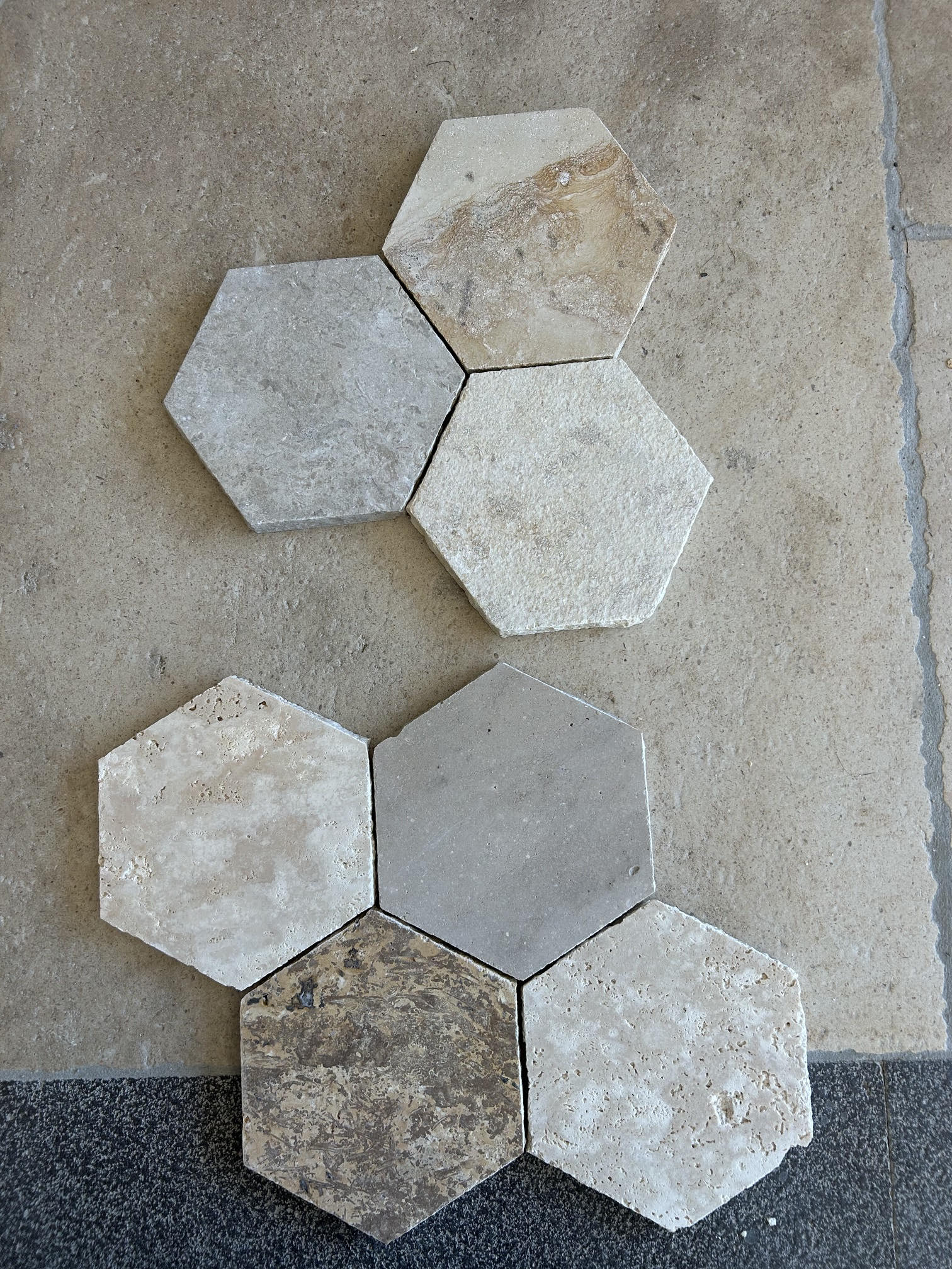 tomette hexagonale en pierre naturelle (prix au m²)